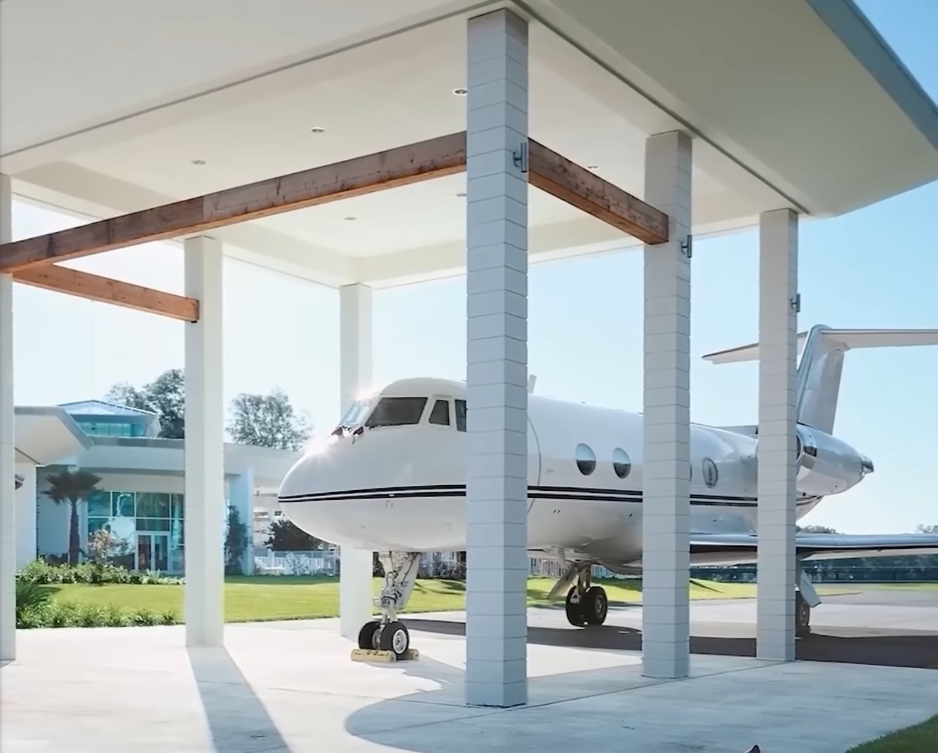 Найдивніші будинки у світі: ви будете вражені хатами, в яких живуть люди