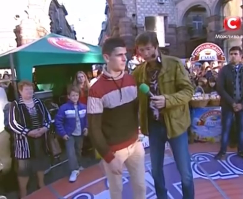 Довів усіх сліз. Як Ніколас Карма засвітився на "Караоке на Майдані" 10 років тому (відео)