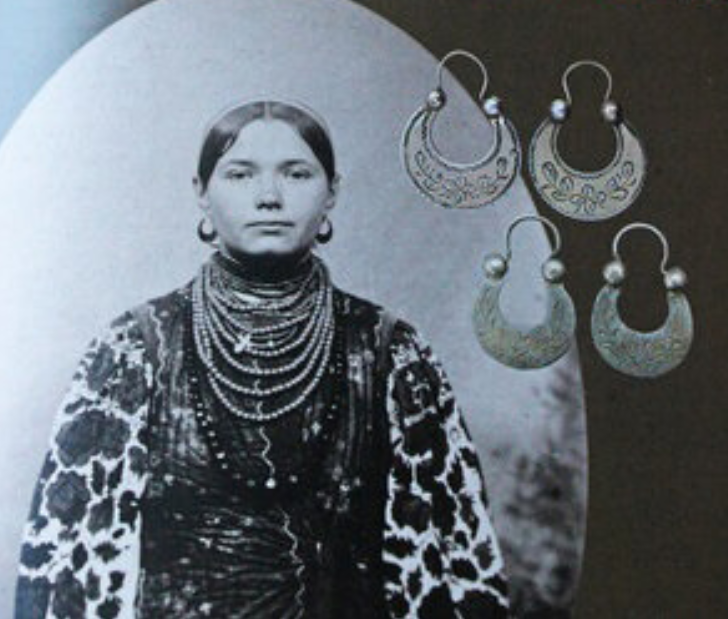 Які прикраси носили українки у кінці XIX - на початку XX століть: історичні фото