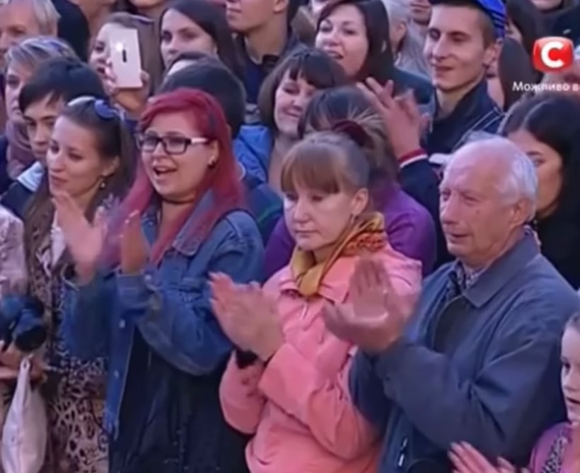 Довів усіх сліз. Як Ніколас Карма засвітився на "Караоке на Майдані" 10 років тому (відео)