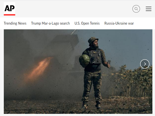 Кто он - боец с арбузом, фото которого поражает весь мир?