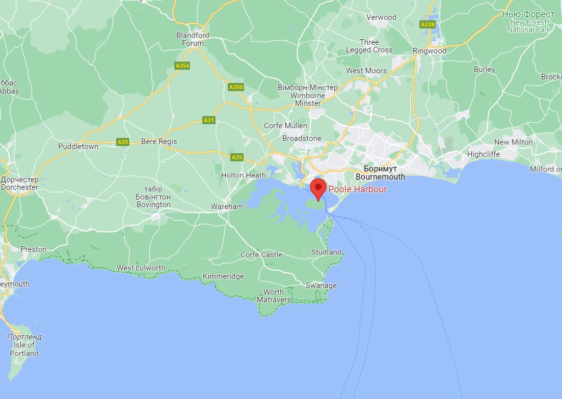 На півдні Англії в морі зафіксовано витік нафти: подробиці