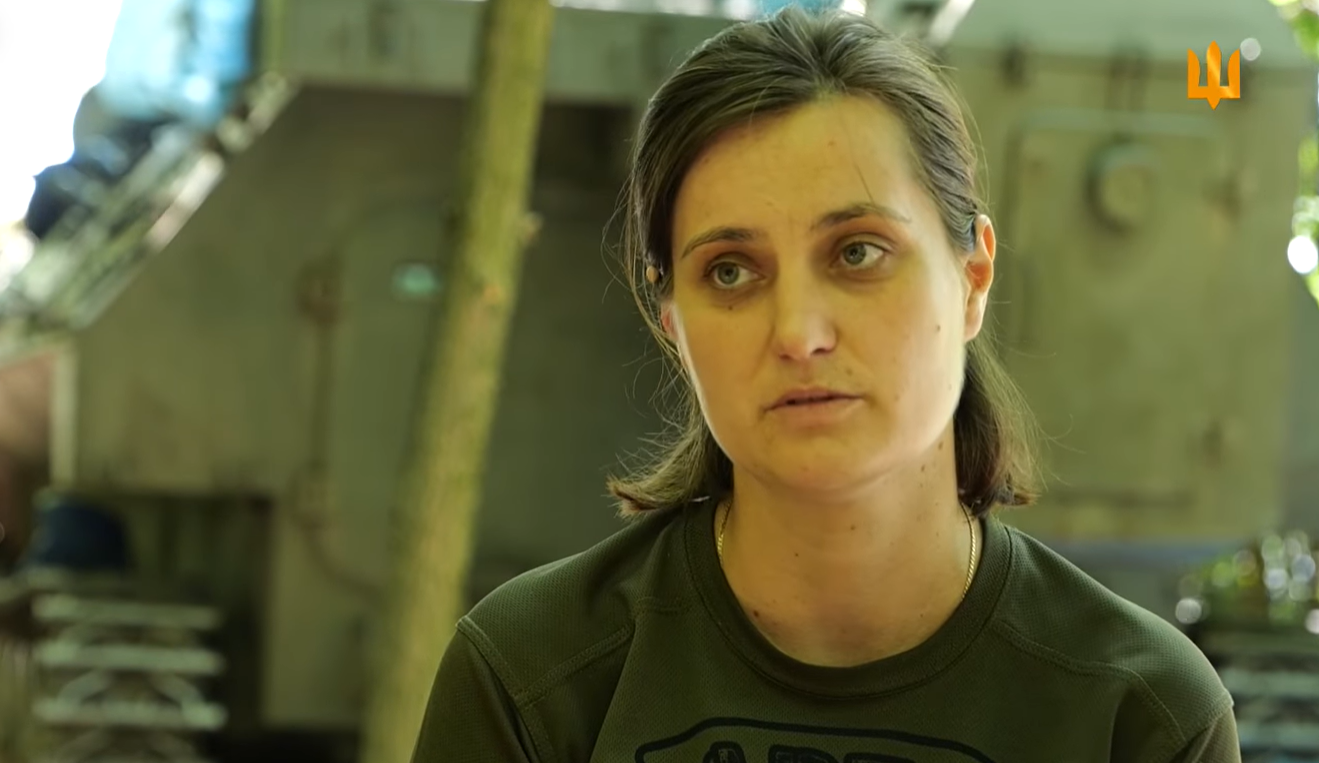 "Уважение и благодарность каждой из них": Залужный показал сильное видео о женщинах в армии