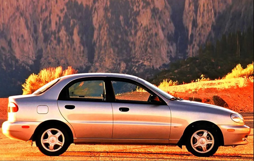 Бестелери українського ринку: ТОП-5 надійних машин з пробігом