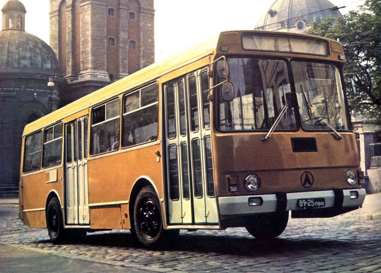 За що цінять ЛАЗи: ТОП-3 головних родзинки львівських автобусів