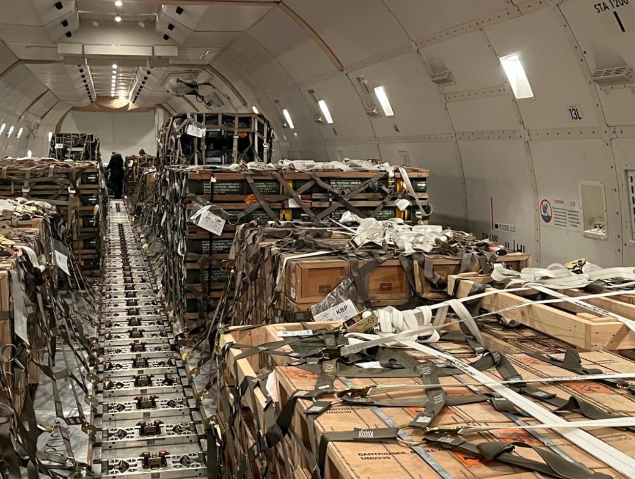 Чекаємо на ще одного "птаха": Резніков анонсував нову партію допомоги від США