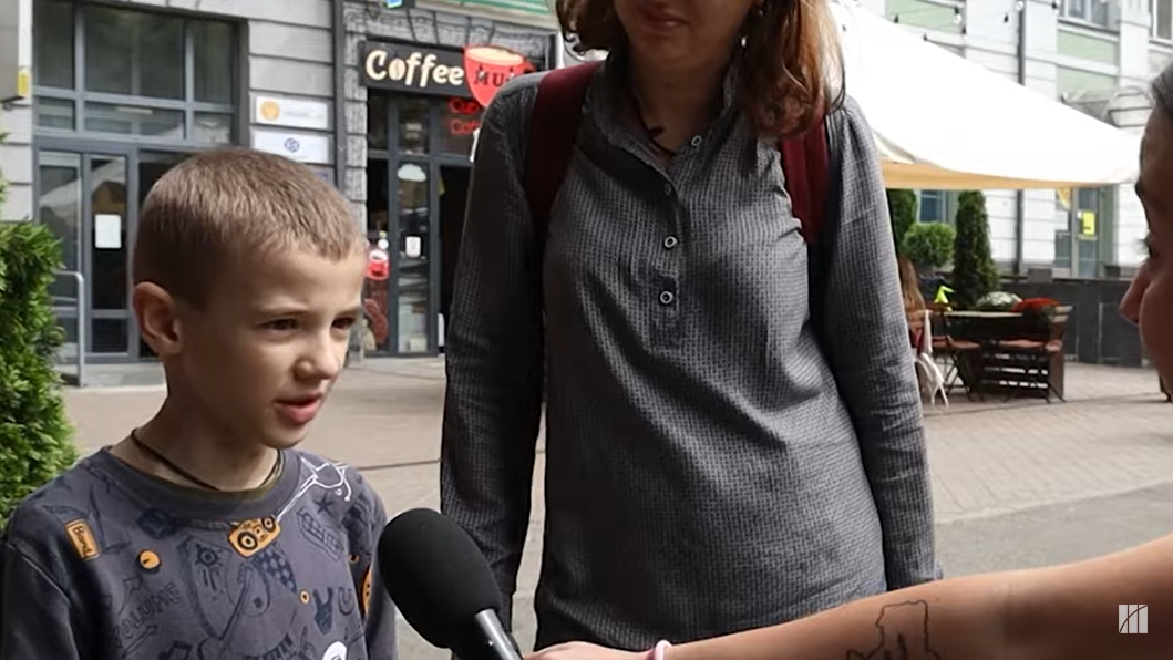 "Никто наш Киев не бомбит": родители высказались о безопасности детей в школах (видео)