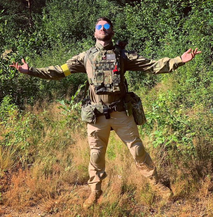 Воюющий на фронте Дмитрий Дикусар прервал длительное молчание и попросил украинцев о помощи