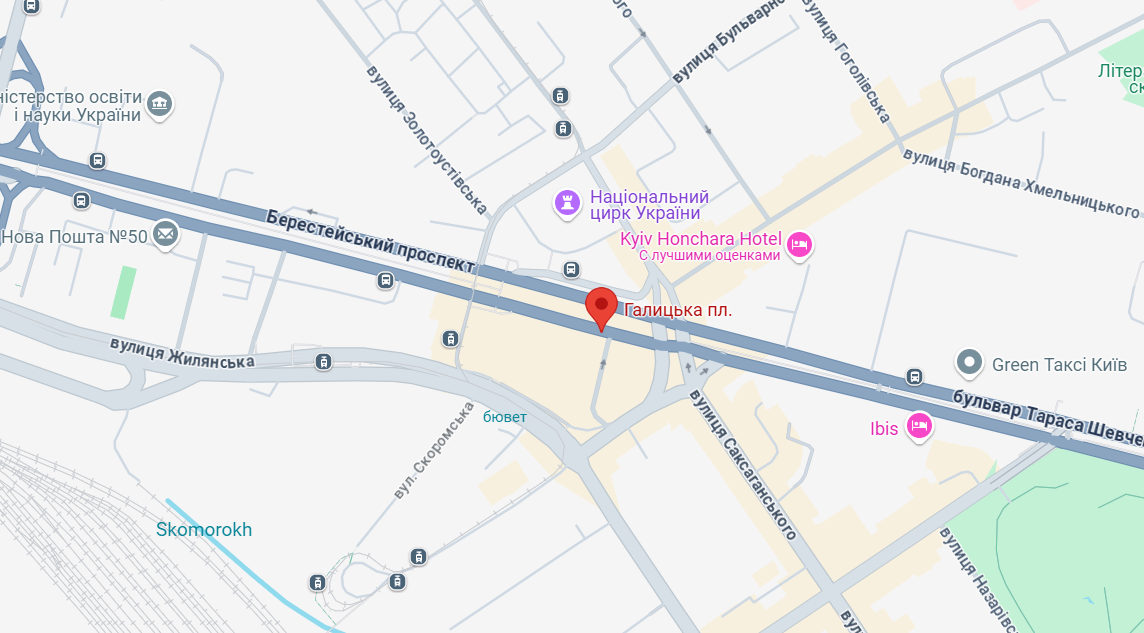 Сильна злива паралізувала Київ: на яких вулицях проблеми з рухом