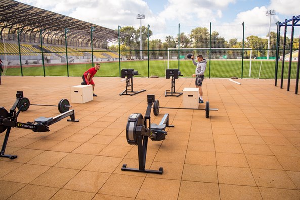 В Кривом Роге завершается строительство на стадионе "Спартак"