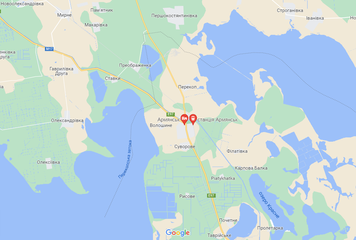 Окупанти звозять залізобетонні конструкції ближче до "воріт" до Криму