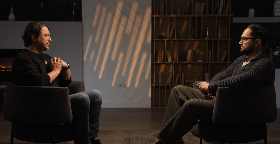 "Продовжить сімейну традицію": Притула висловився про навчання сина після школи