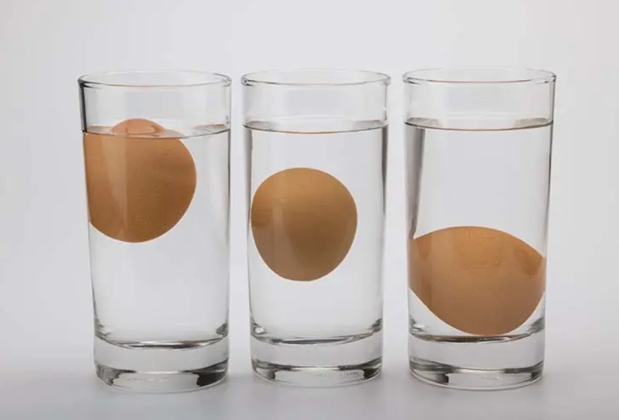 Перевіряємо свіжість яєць за 1 секунду: "бабусин" метод