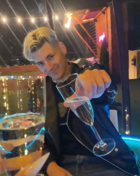 Копы "заломали" блогера-парня Анны Тринчер, который "под мухой" рассекал на Porsche по Киеву