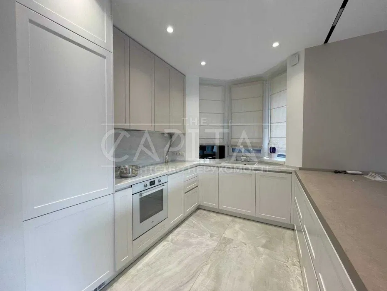 Даша Квіткова продає свій крутий будинок на OLX: його ціна може шокувати