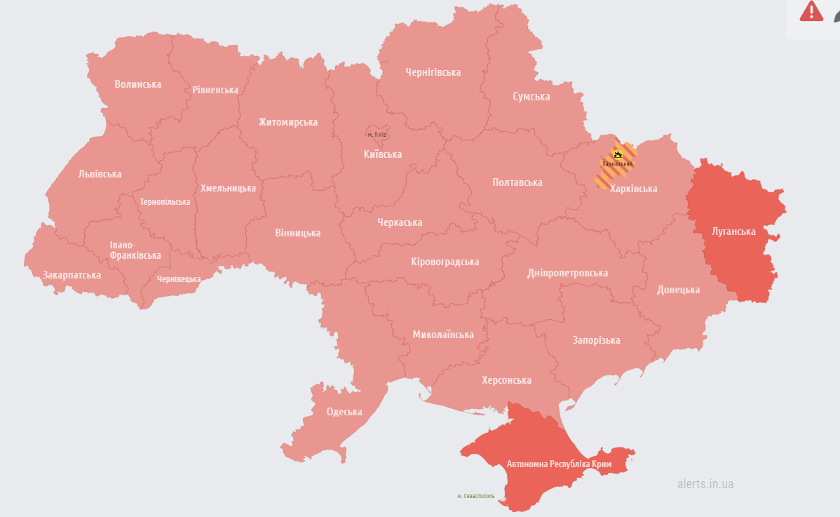 По Україні масштабна тривога, росіяни підняли в повітря винищувач (відбій)