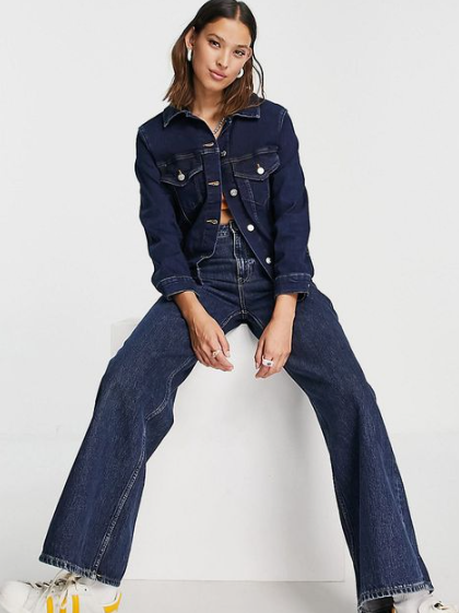 Головні антитренди 2023 року: відмовтесь від цих речей, аби не мати смішний вигляд