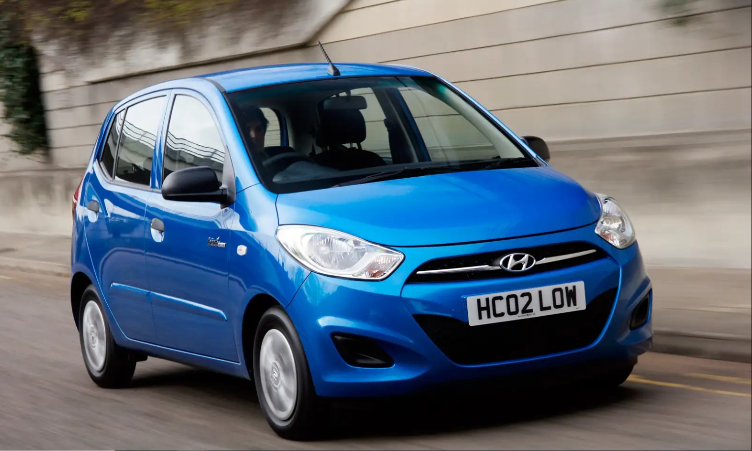 Компактні та місткі: який сітікар з пробігом обрати на українському ринку