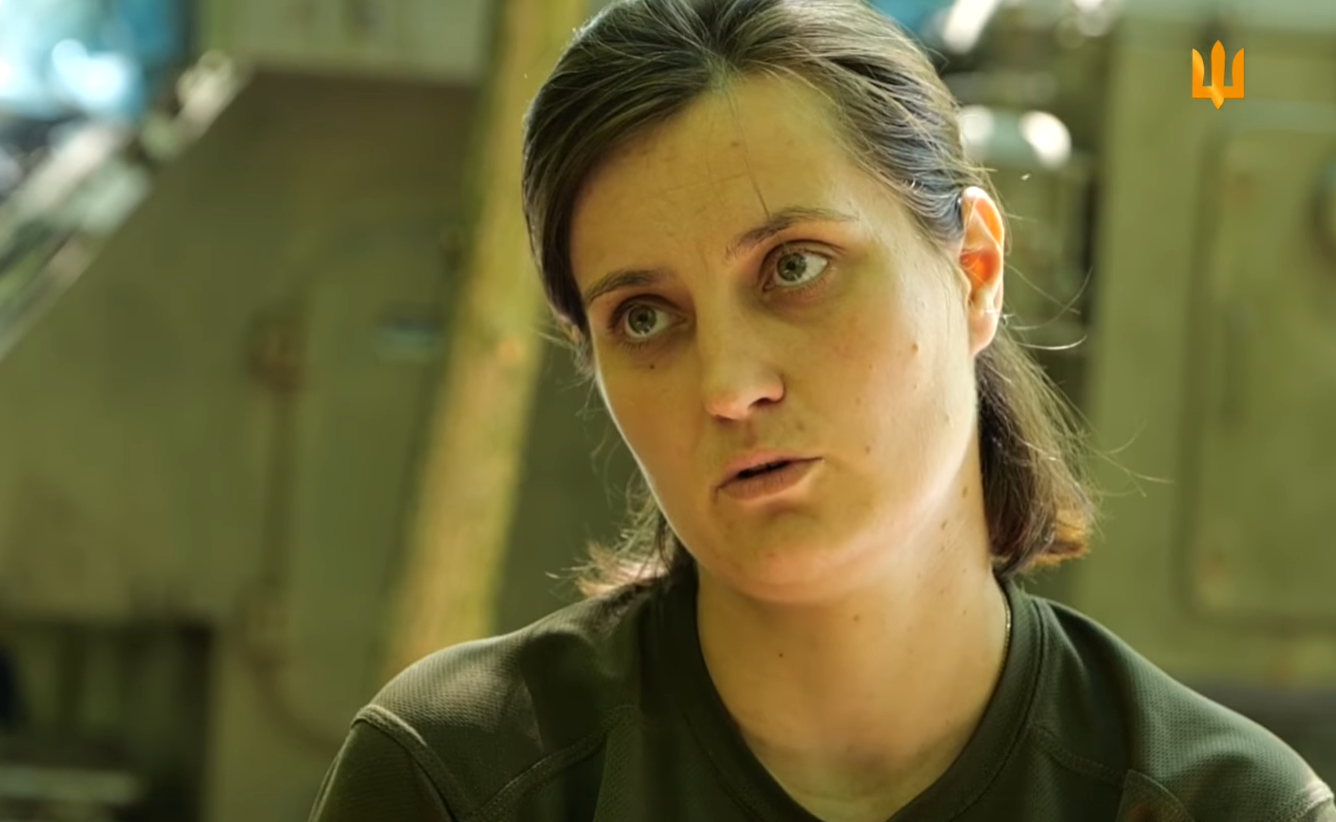 "Уважение и благодарность каждой из них": Залужный показал сильное видео о женщинах в армии