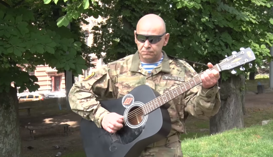 Помер автор хітів про АТО і ветеран чотирьох війн Олександр Рожко: його пісні чула вся Україна