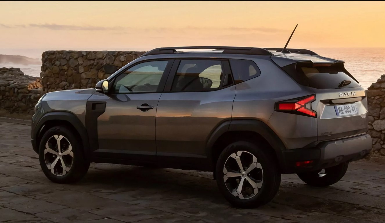 Компания Renault представила третье поколение кроссовера Duster: подробности