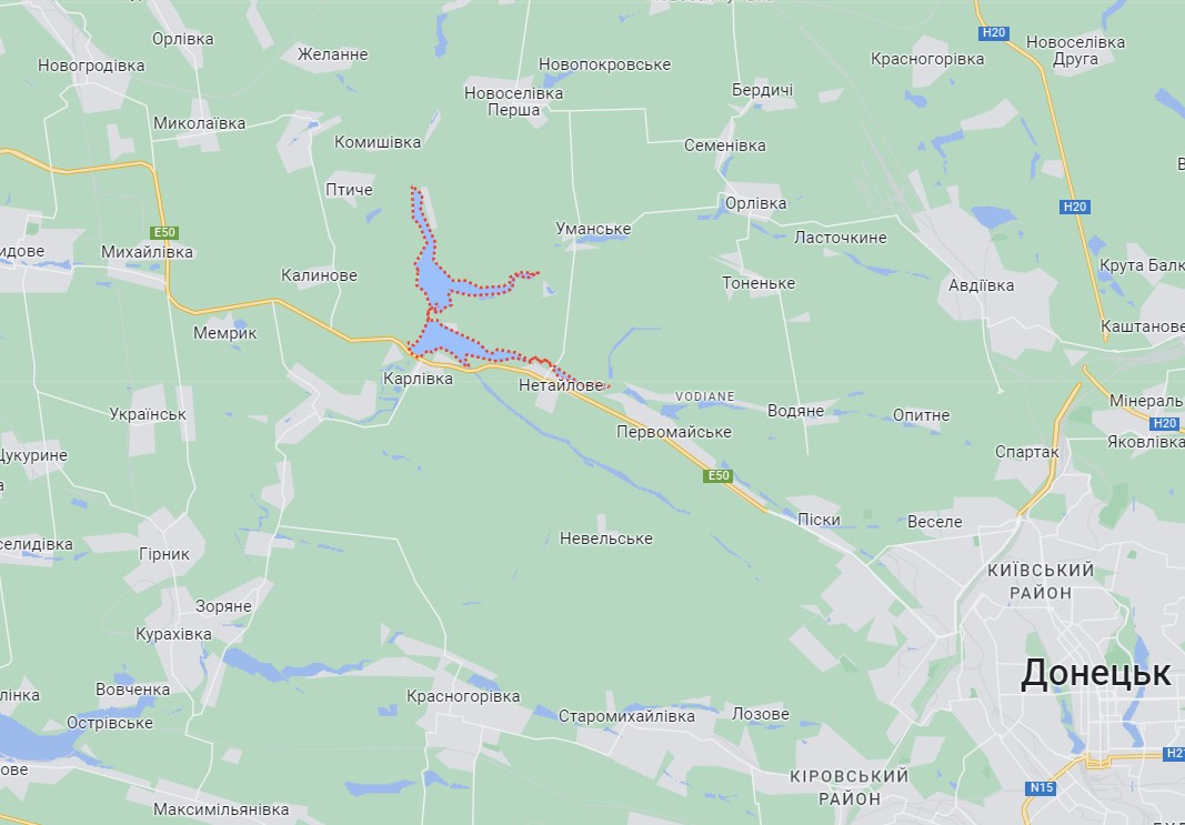 Удар окупантів по греблі Карлівського водосховища: рятувальники евакуювали 26 людей