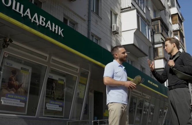 Як минув 3 випуск "Холостяка-13". Поцілунки, сльози та несподіваний "виліт" одразу двох учасниць