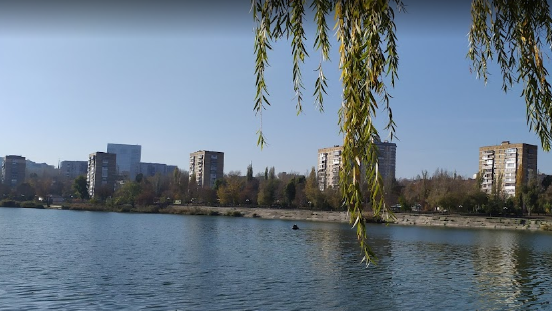 Новые фото и видео разрушенного Мариуполя. Сравните с городами, которые "бомбили 8 лет"