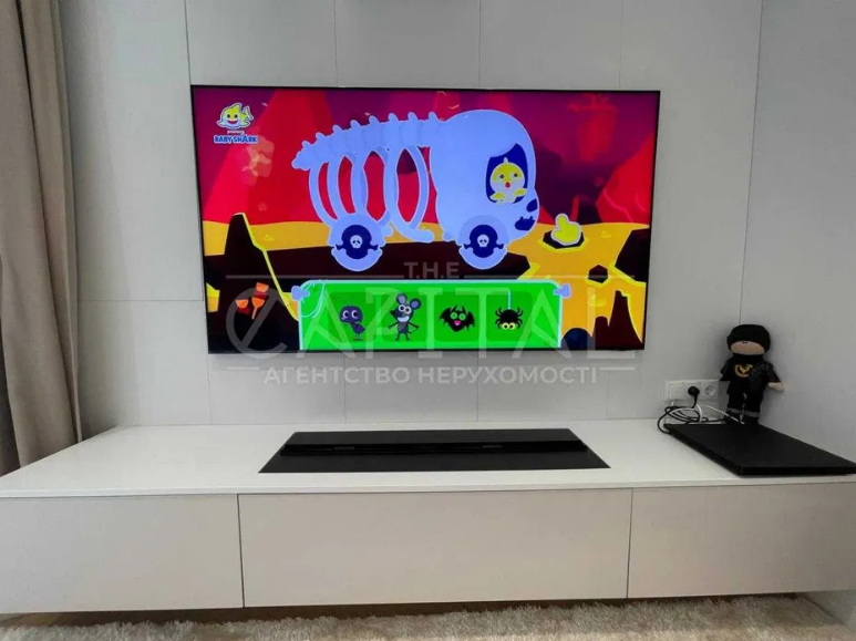 Даша Квіткова продає свій крутий будинок на OLX: його ціна може шокувати