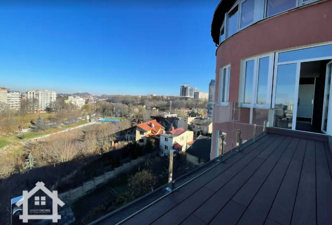 У Львові за 37 мільйонів продають VIP-квартиру з "гарним краєвидом": як виглядає житло