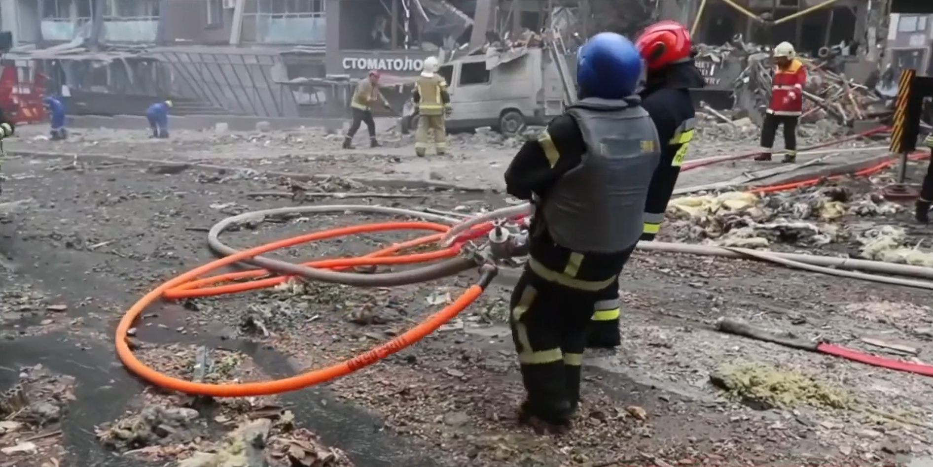 Кличко розповів про мужню киянку, яка допомагає впоратися з наслідками ракетних ударів РФ