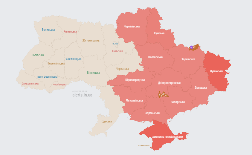 Над Україною знову російські дрони: де загроза ударів