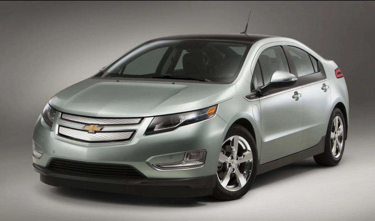 На бензине и электротяге: ТОП-5 подержанных гибридных авто украинского рынка