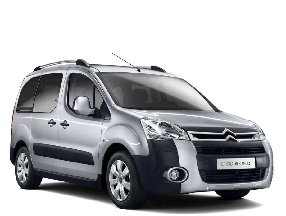 Для бізнесу та сім'ї: ТОП-5 легких комерційних фургонів на українському ринку