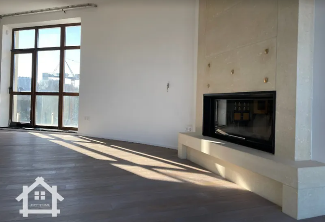 У Львові за 37 мільйонів продають VIP-квартиру з "гарним краєвидом": як виглядає житло