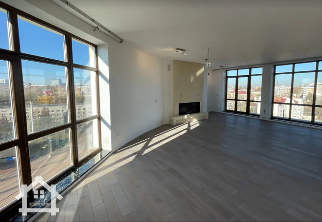 У Львові за 37 мільйонів продають VIP-квартиру з "гарним краєвидом": як виглядає житло