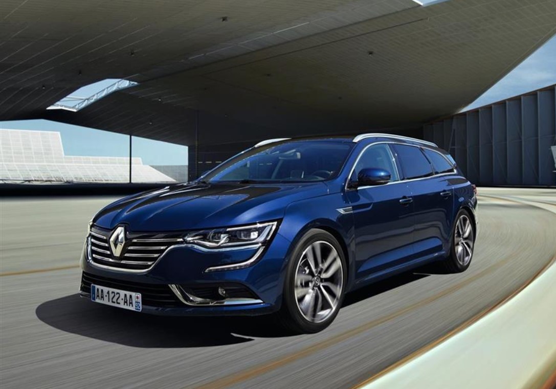 Для города и путешествий: ТОП-5 больших универсалов с малым расходом топлива