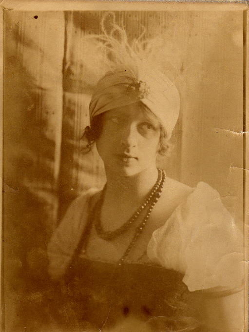 Дивіться, якою була мода у киян понад 100 років тому. Унікальні ретро-фото