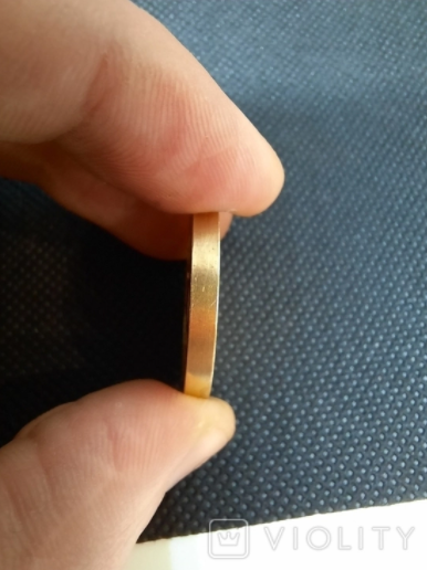 За эту 1-гривневую монету готовы платить по 50 тысяч. Проверьте свои карманы (фото)