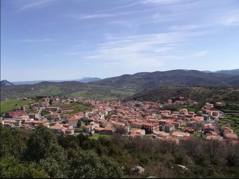 В центрі Сардинії. Італійське село пропонує іноземцям будинки за 1 євро: які умови