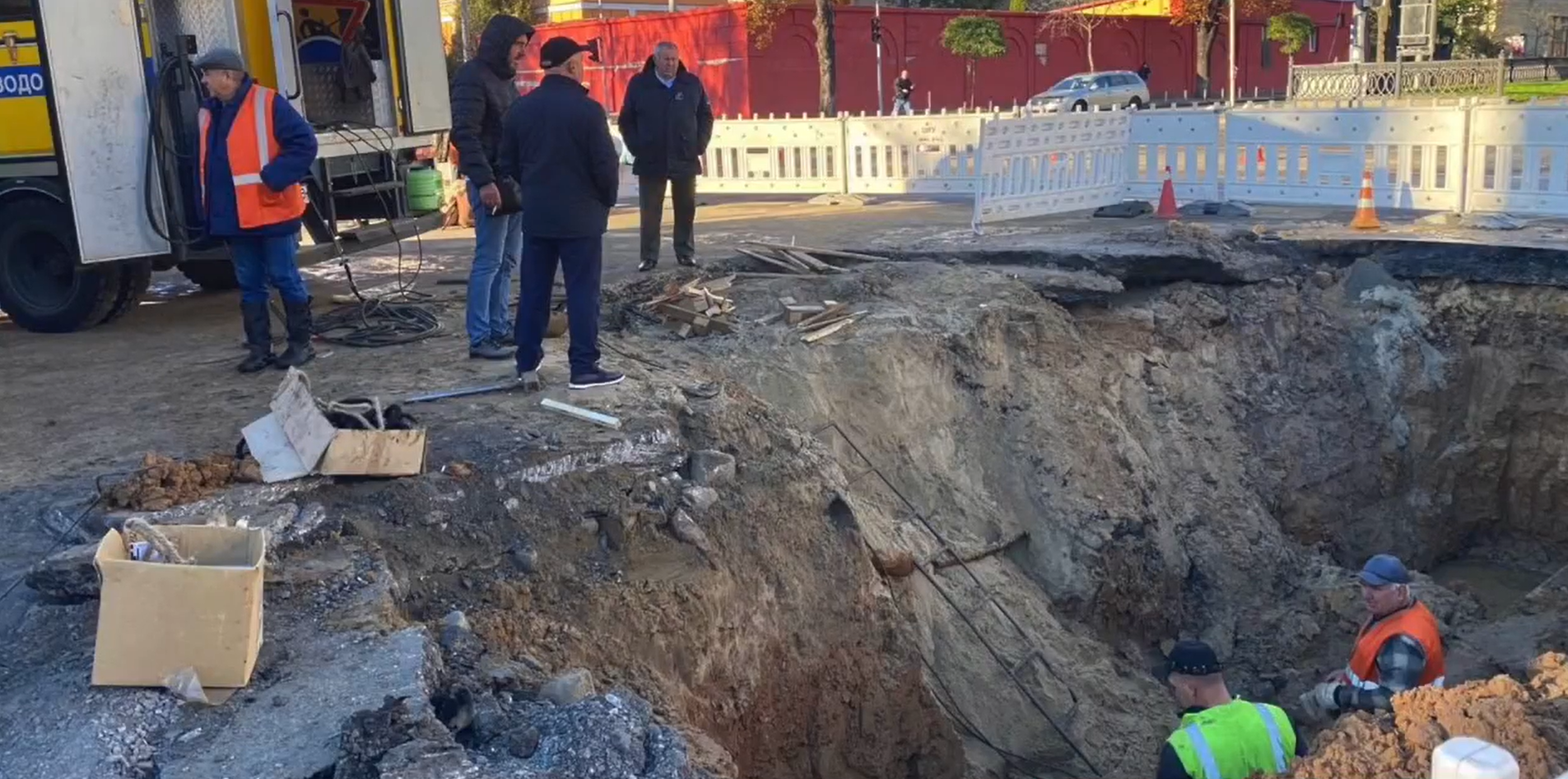 Кличко розповів про мужню киянку, яка допомагає впоратися з наслідками ракетних ударів РФ