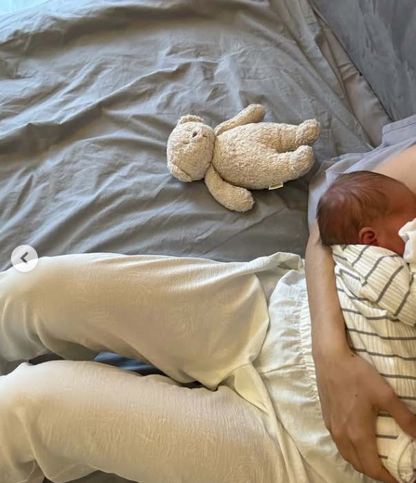 Дружина Остапчука показала маленького сина та розповіла про материнство (фото)