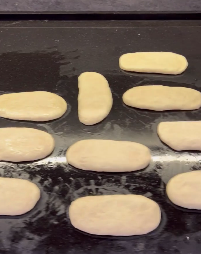 Известный повар показал, как готовить легендарную киевскую перепичку дома (фото и видео)