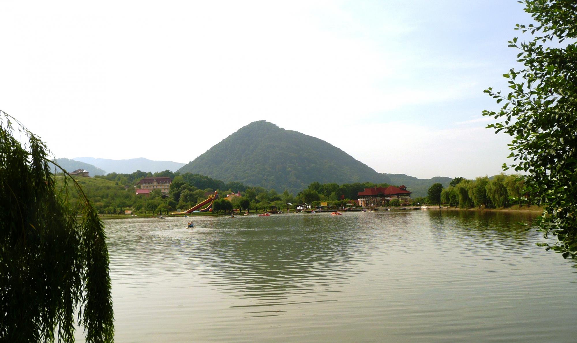 Эти маленькие городки в Карпатах идеально подходят для отдыха на выходных