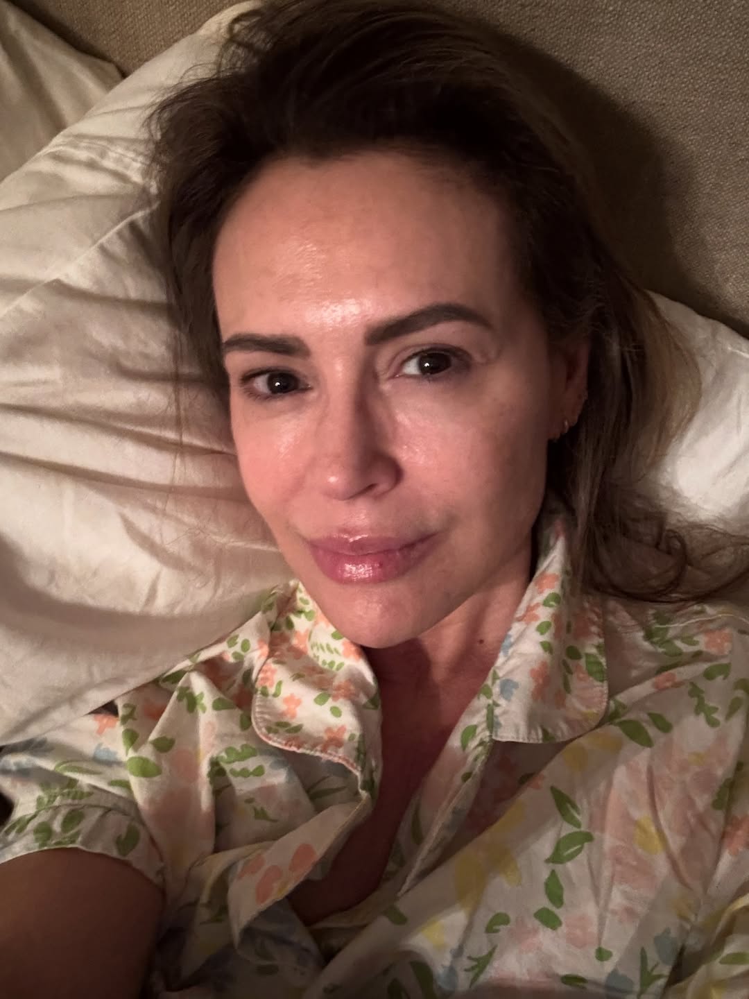 Як зараз виглядає 53-річна Алісса Мілано: фото без фільтрів та макіяжу