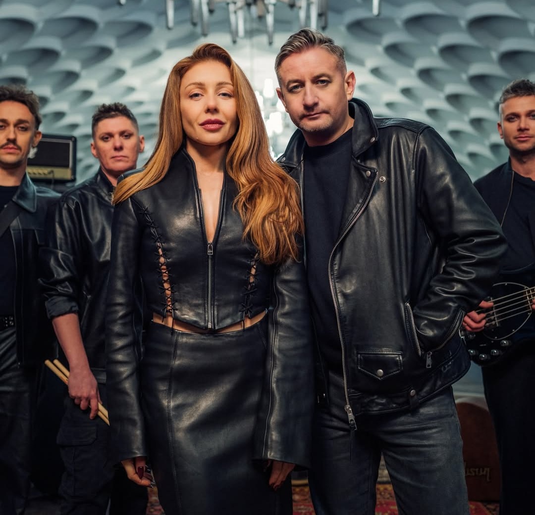 Жадан заступився за Кароль і розкрив усю правду про її скандальну пісню