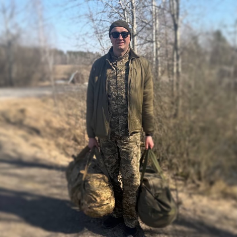 "Завершив БЗВП". Сергій Іванов долучився до ЗСУ (фото)