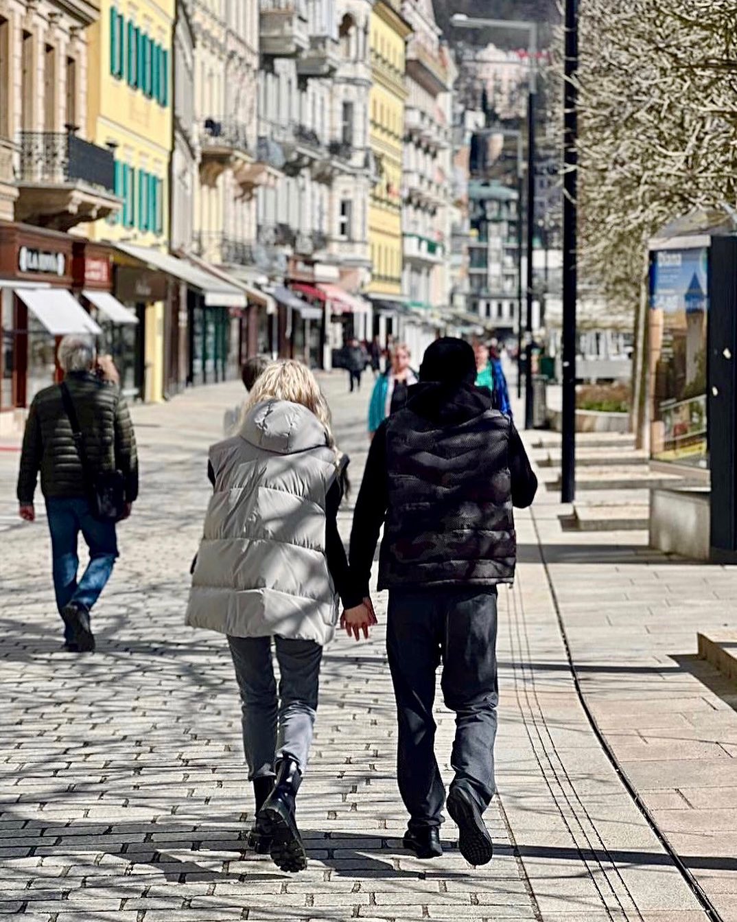 Де зараз Еріка Герцег - колишня учасниця "ВІА Гри", якій приписували роман з Меладзе