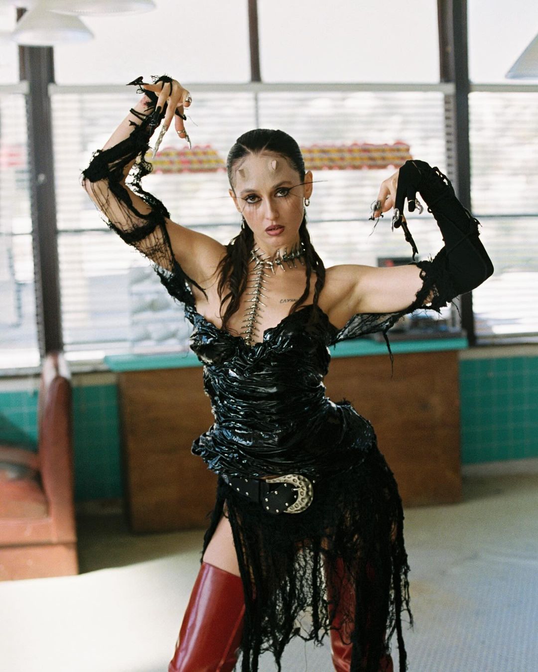 Змінила образ і живе в США: що стало з Аліною Паш, яка через скандал не поїхала на "Євробачення-2022"