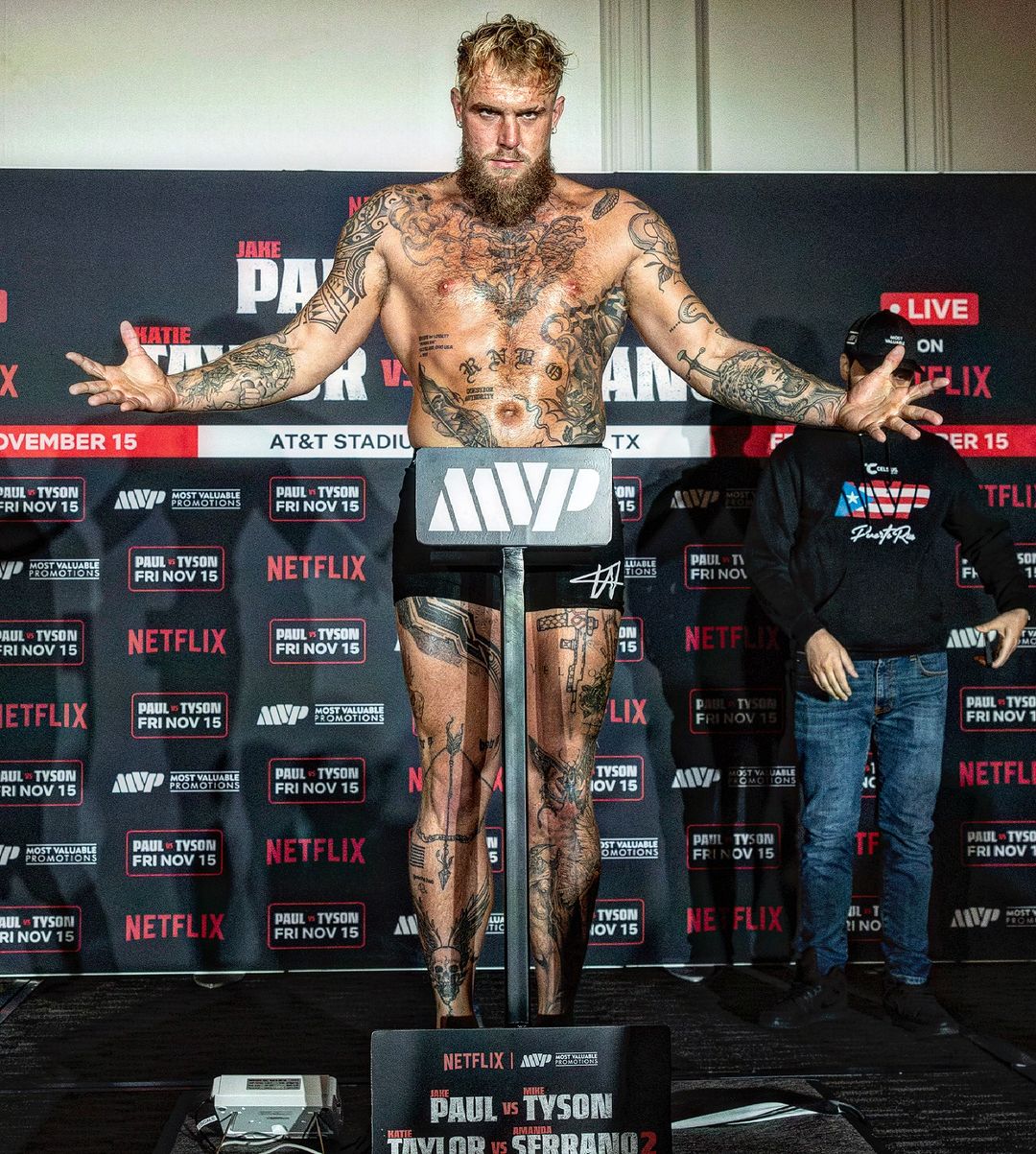 Що відомо про особисте життя Джейка Пола - блогера і боксера, який переміг Майка Тайсона (фото)